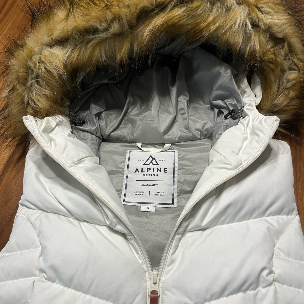 Down insulated off-white/cream Alpine vest with removable hood